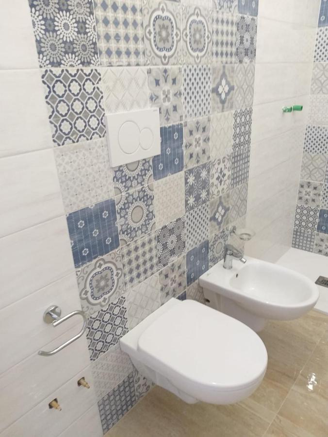 Malvarosa Apartments 切萨雷奥港 外观 照片