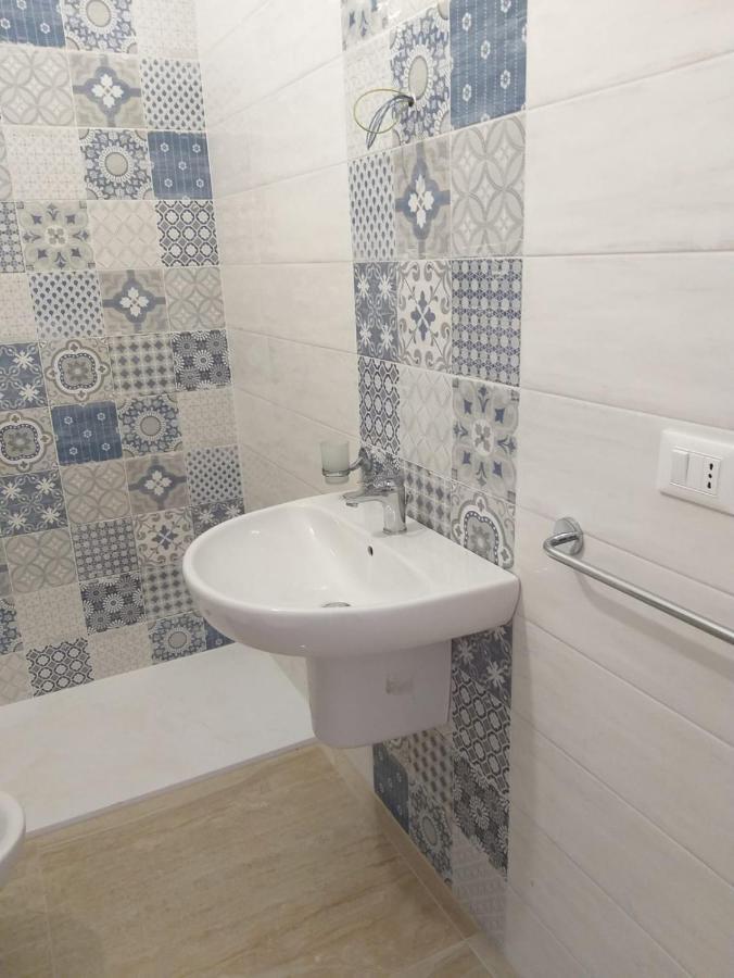 Malvarosa Apartments 切萨雷奥港 外观 照片